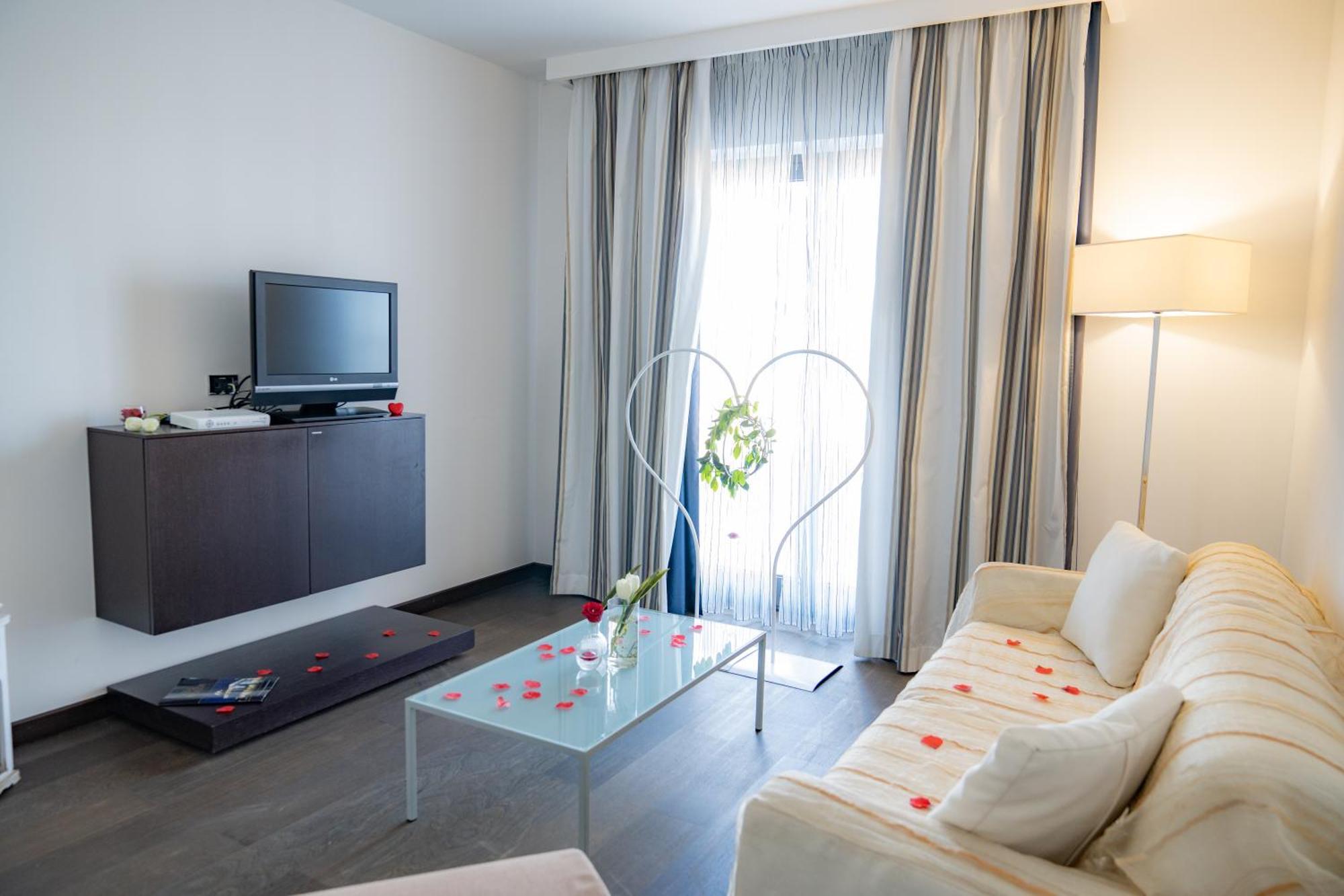 Hotel Napoleon ตอร์เร เมลิสซา ภายนอก รูปภาพ