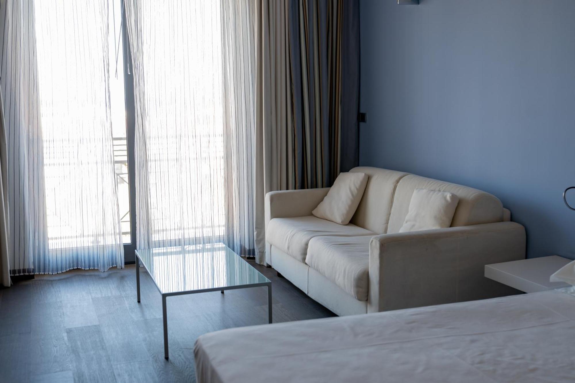 Hotel Napoleon ตอร์เร เมลิสซา ภายนอก รูปภาพ