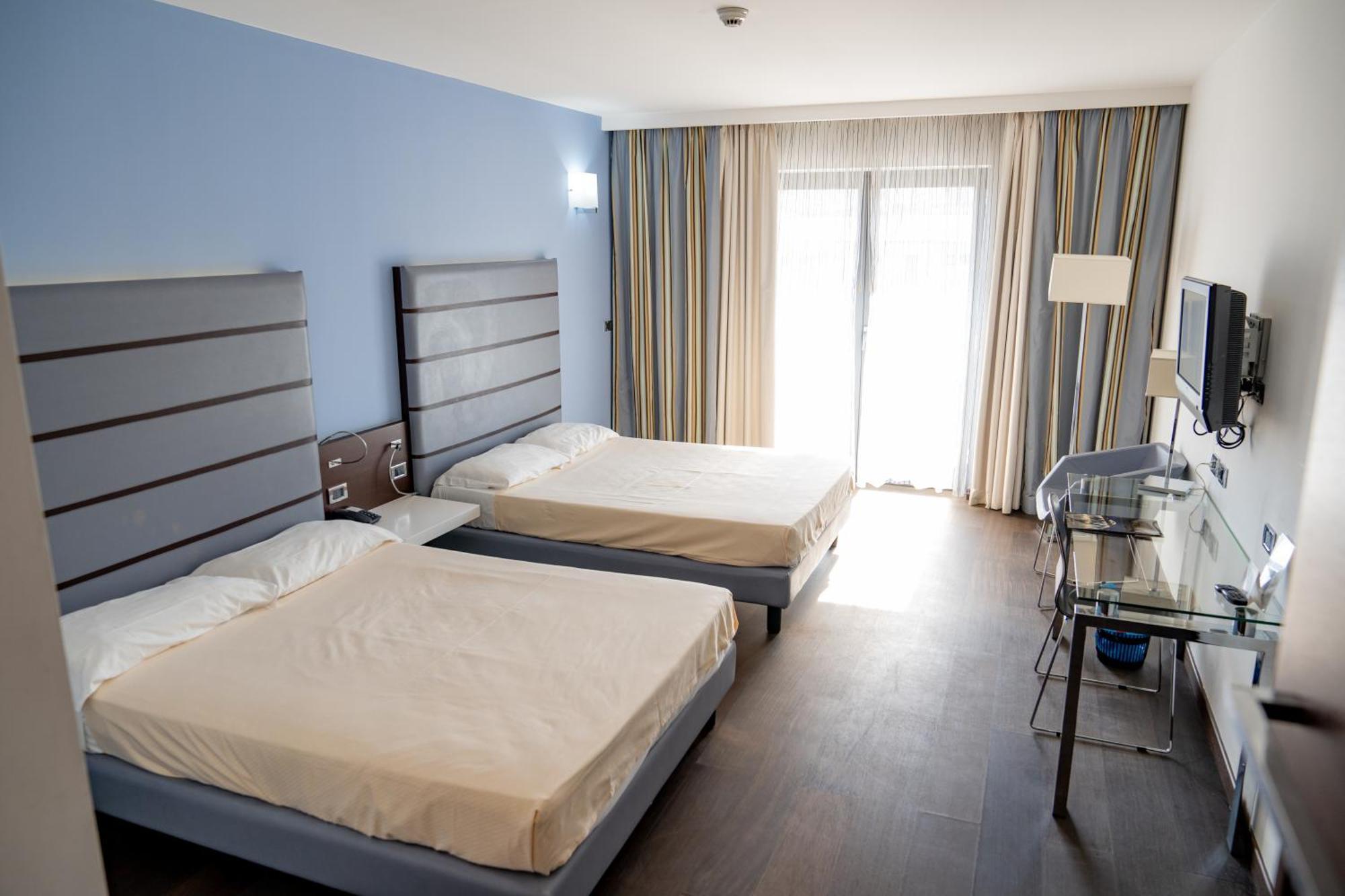 Hotel Napoleon ตอร์เร เมลิสซา ภายนอก รูปภาพ
