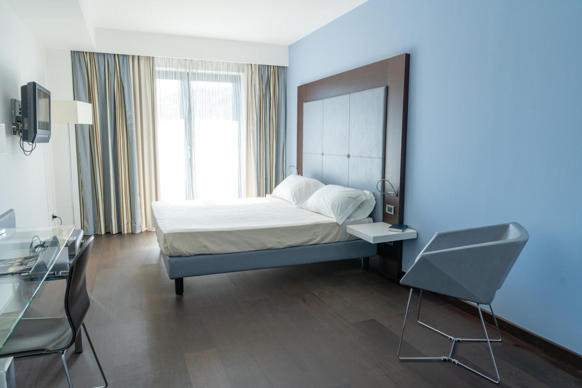 Hotel Napoleon ตอร์เร เมลิสซา ภายนอก รูปภาพ
